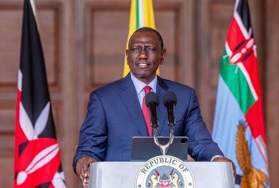 Kenya: Kiatu Charushwa Kwa Rais William Ruto Katika Mkutano wa Hadhara Taharuki Yazuka, Uchunguzi Waendelea