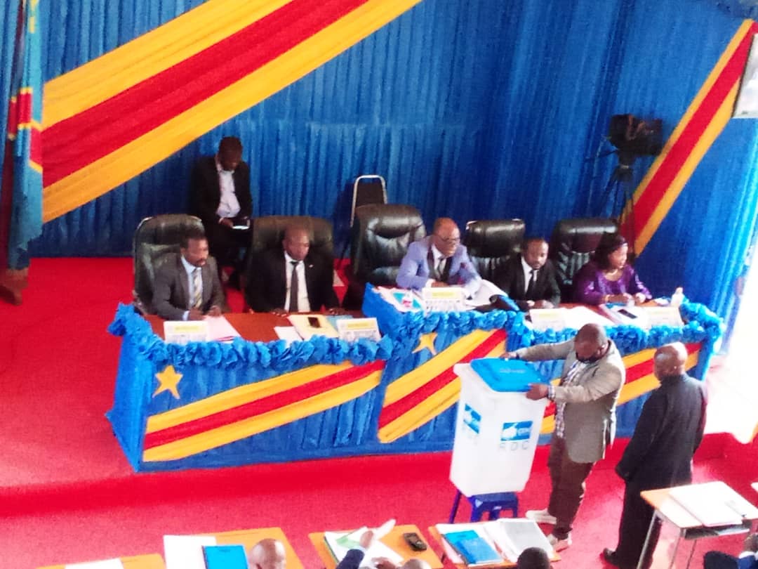 Sud-Kivu : La motion de défiance contre Théo Ngwabidje tombe