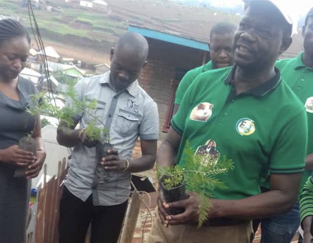 Sud-Kivu/Bukavu: Toujours au cheveu de la population, Olive Mudekereza perce toujours vers le développement de la province.
