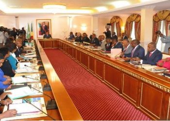 Hausse des produits pétroliers en RDC : le Gouvernement rassure l’opinion sur la situation de la crise pétrolière qui sévit présentement au pays.