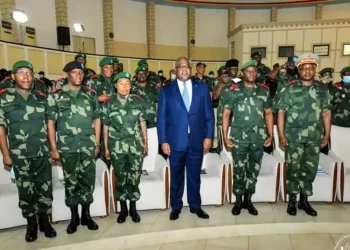 RDC : Quatre officiers supérieurs de l’armée congolaise révoqués par le président Félix Tshisekedi
