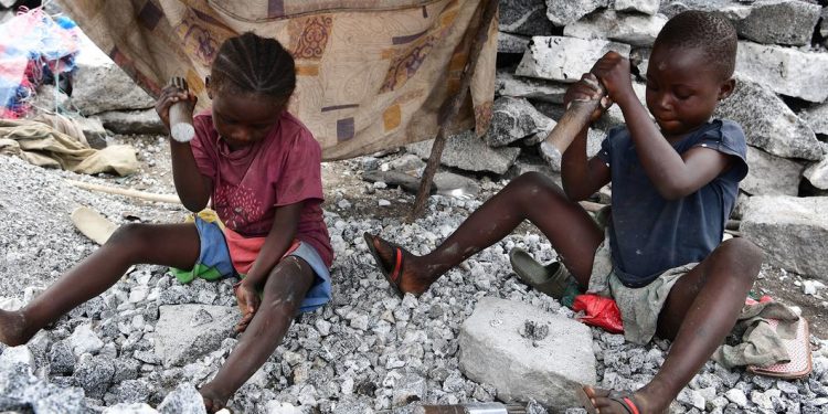 RDC: Le travail des enfants et les violations des droits de l’homme dans l’industrie minière seront débattus au congrès américain ce jeudi