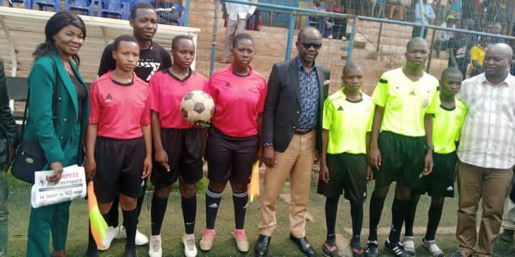 Sud-Kivu: Championnat provincial l’arbitre centrale Merveille Faraja met en valeur le genre féminin de moins de 17 ans dans le sport Bukavien.