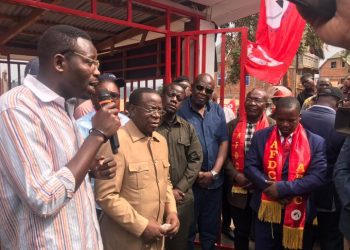 Sud-Kivu : le président du sénat Modeste Bahati est un modèle à suivre “bénéficiaires de ses œuvres”