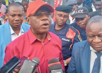 Sud-Kivu : En séjour à Bukavu, le député national Akili MIRUHO annonce l’arrivée de Vital KAMERHE et promet la poursuite des travaux de développement du Sud-Kivu.