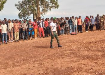 Sud-Kivu : plus de 4 milles jeunes s’enrôlent au sein des FARDC après l’appel du chef de l’État à une mobilisation générale contre les agresseurs