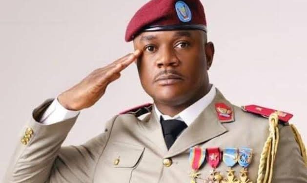 Sud-Kivu: la mission de l’armée est de défendre l’intégrité du territoire national ( le général Chiko Tshitambwe)