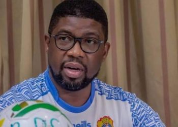 Sport/ non homologation des stades en RDC: le député national Anicet Babanga adresse une question écrite au ministre des sports