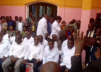 Sud-Kivu : les députés provinciaux confient leur quelques mois de mandats parlementaires dans les « mains » de Dieu