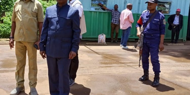 Sud-Kivu/Infrastructures: Inspection des travaux de déménagement à la frontière Ruzizi 2 par Alimasi Matthieu