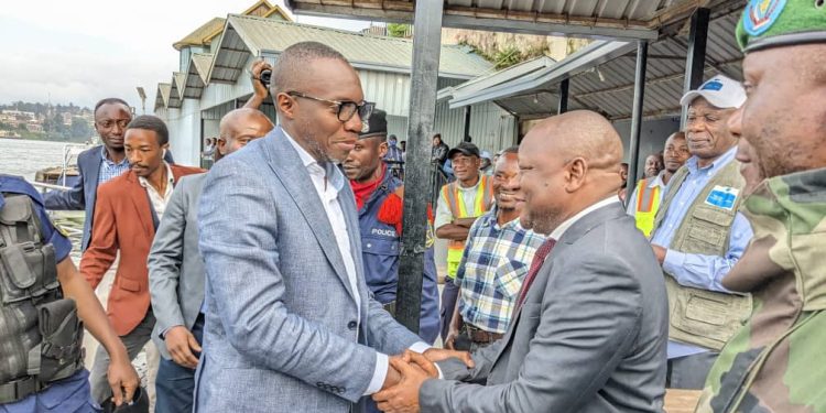 Sud-Kivu: Le Gouverneur ad intérim Marc Malago Kashekere est arrivé à Bukavu, après une mission de service à Kinshasa