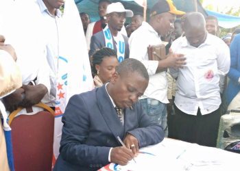 Kabare : Des milliers de personnes adhèrent à l’U.C.E grâce au leadership de Me.Namunsisi Jean Lucien