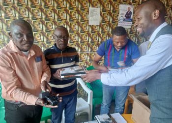 Kalehe : une journée concentrée pour l’honorable sinidje bahole Yves Sangara dans le groupement de Buzi.
