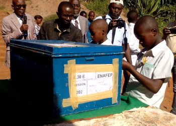Sud-Kivu / Éducation: plus de 90 000 finalistes prennent part aux épreuves de l’ ENAFEP dans le Sud-Kivu 1