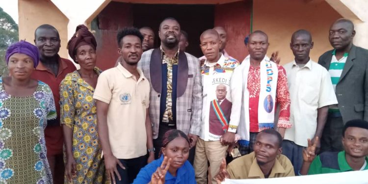 Sud-Kivu/Fizi: Arrivée triomphale du Prof., d’Dr., de l’Université Espoir du Congo Elisée Byelongo Isheloke