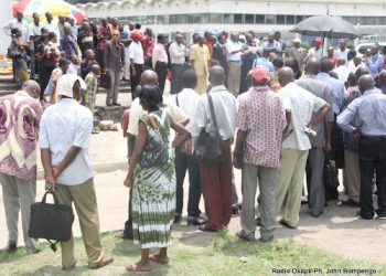 RDC : les fonctionnaires de l’Etat exigent du Gouvernement la tenue des assises sur la politique salariale