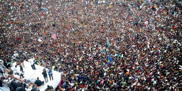 RDC : Découvrez le déroulement de la campagne électorale à la première mi-temps et les deux candidats Président qui ont séduit les électeurs