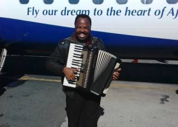 Guerre à l’Est : Le pasteur, chanteur chrétien  pasta  Faustin Munishi se moque contre le Congo