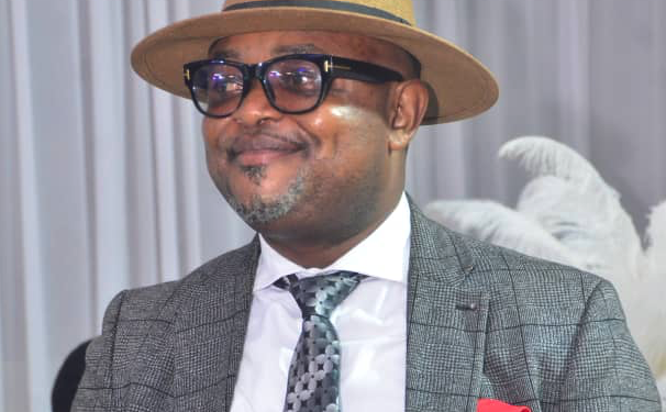 LA RDC A BESOIN D’UNE TABLE RONDE SOCIO-ECONOMIQUE QUE POLITIQUE POUR BATIR DES NOUVEAUX JALONS DE SON ÉMERGENCE