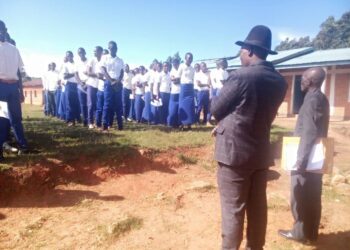 Sud-Kivu : Deux cent quatre-vingt finalistes prennent part aux épreuves hors-session de l’examen d’Etat dans l’EPST Fizi 5.