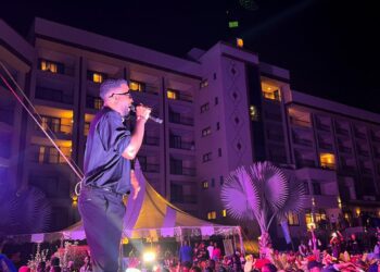 Urgent: pourquoi Fally Ipupa décide-t-il d’annuler son concert à Goma au village Ihusi ?