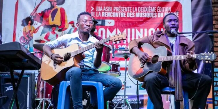 Bukavu : JUA Rencontre de musique du monde, une scène thérapeutique.