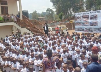 Bukavu/Bagira: Grâce aux efforts du ministre d’État Aimé Boji Sangara, l’EP NAYAWEZA devient une école moderne