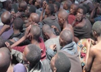 Kinshasa-Justice : le cachot du parquet de Kinkole comparable a un mouroir(témoignage d’un détenu libéré)