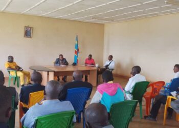 Sud-Kivu :Tenue de la réunion organisée par le chef de secteur de Ngandja et certains chefs des villages ainsi que les capitats à Fizi Centre .