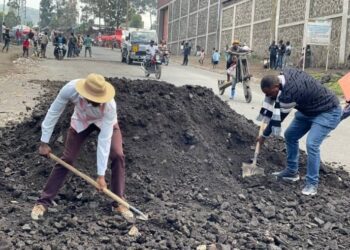 Nyiragongo: la société civile remercie les autorités administratives pour la réhabilitation du tronçon routier Kihisi-Munigi