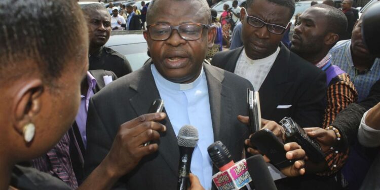 RDC : Organiser un Référendum dans le contexte actuel que traverse le pays, serait une décision irresponsable (Mgr Donatien N’SHOLE)