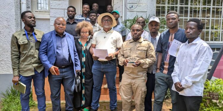 Sud-Kivu : les représentants des faîtières de la Société Civile , s’insurgent contre la récupération de 12 chimpanzés internés au CRPL