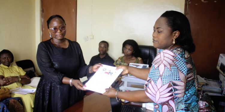 Sud-Kivu : la Santé menstruelle doit être à l’ordre du jour pour améliorer le bien-être des filles et femmes dans la communauté (Uwezo Afrika)