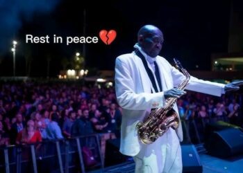 Décès à Kinshasa du célèbre saxophoniste Paul Mayena, dit May Plau : une étoile de la Rumba vient d’avaler sa carte d’identité