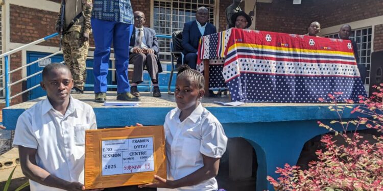Sud Kivu : Lancement officiel de l’épreuve Préliminaire de l’examen d’État 2025, les Candidats appelés à un travail réfléchi