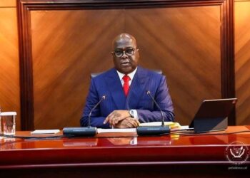 RDC : Félix Tshisekedi réduit le prix du passeport biométrique à 75$ pour faciliter l’accès