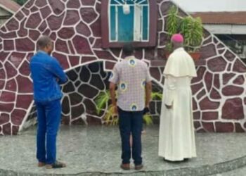 RDC : Vol de statues de la Vierge Marie, Mgr Tsimba appelle au respect des lieux saints