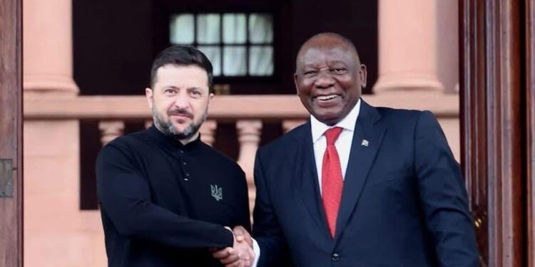Diplomatie : Volodymyr Zelenskyy en visite officielle en Afrique du Sud pour renforcer les liens avec le continent