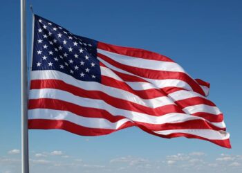 États-Unis : 1000 dollars et un billet d’avion gratuit pour les immigrants en situation irrégulière