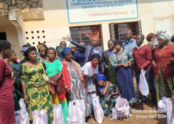 Sud-Kivu : 209 déplacés de Guerre de Kaziba assistés par le Notable Bahati Bashaga à Bukavu