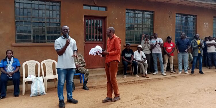 Sud Kivu: L’administrateur de Kabare sous l’AFC-M23, à Birava pour sensibiliser la population sur l’idéologie du Mouvement