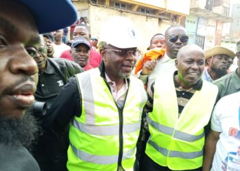 Bukavu : Le Bourgmestre adjoint d’ibanda salue le déroulement des travaux Communautaires hebdomadaires
