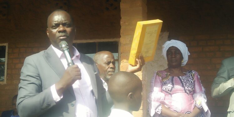Sud-Kivu1: Au total 103.698 élèves du Primaire dont 50.569 garçons et 53.129 filles participent à l’ENAFEP