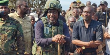Sud-Kivu: Le Gouverneur Patrick Busu bwa Ngwi Nshombo inspecte le site minier de Lomera à Luhihi