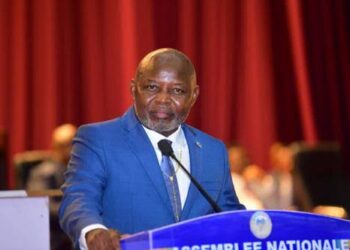 RDC/ Assemblée nationale: Vital Kamerhe et plusieurs membres de son bureau sur une chaise électrique