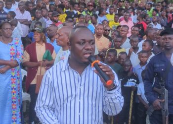 Kabare/Irambi Katana: devant l’Administrateur du territoire Elie Rubabura Espoir, des jeunes s’engagent à accompagner la lutte de l’AFC-M23