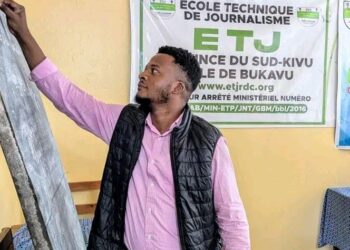 Bukavu : Chunguza Habari renforce les capacités des étudiants de l’ETJ face aux fausses informations