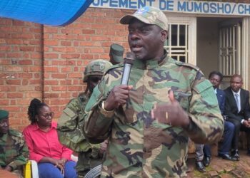 Sud-Kivu: à Mumosho, le vice-gouverneur Dunia Bwenge Doux appelle à la cohésion sociale et décrypte les causes profondes de la révolution AFC-M23