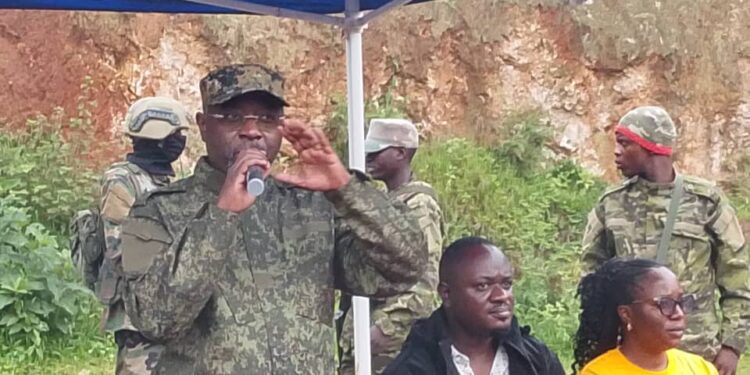 Sud-Kivu/AFC-M23: Le Gouverneur Patrick Busu Bwa Ngui Nshombo à Nyandende pour prêcher le vivre-ensemble