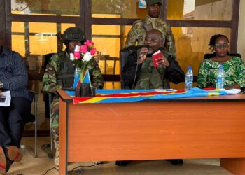 Kabare/AFC-M23 : le gouverneur Patrick Busu Bwa Ngui Nshombo au cœur du conseil de sécurité et appelle la jeunesse à s’engager pour la défense locale